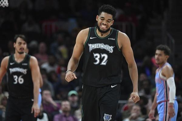 斯洛特：让萨拉赫替补不是容易的决定，但这就是我的选择（斯洛特：安排萨拉赫替补很艰难，但我选择这样做）