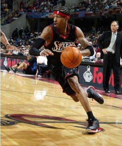 迈克·布朗：现在关于布伦森MVP的讨论还不多，但应该有（迈克·布朗：布伦森应被纳入MVP讨论，外界关注仍不足）