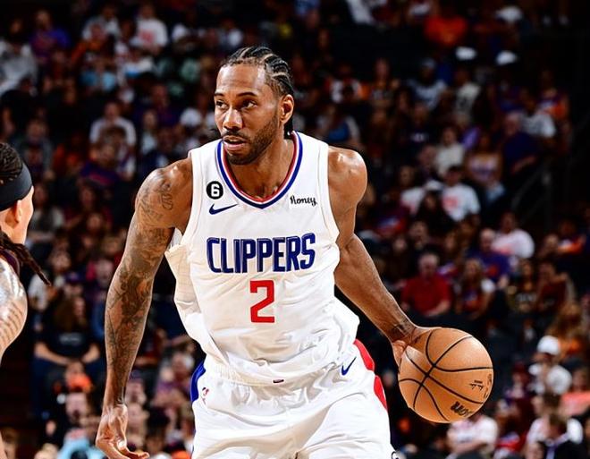 桑托斯：葡萄牙有实力成为争冠队伍，当然这条路不会简单（桑托斯：葡萄牙具备争冠实力，但通往巅峰绝非坦途）