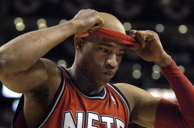 欧冠改制后连续3场破门最年轻榜单：17岁卡尔居首，姆巴佩次席（欧冠改制后连续3场进球最年轻球员榜：17岁卡尔领跑，姆巴佩第二）