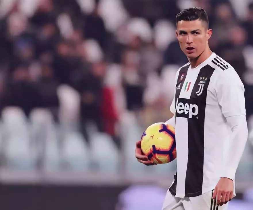 3C：骨上的钢板是我考虑退役原因之一；弗里克说表现好能抽烟（3C：身上钢板让我萌生退役念头；弗里克称表现出色可抽烟）