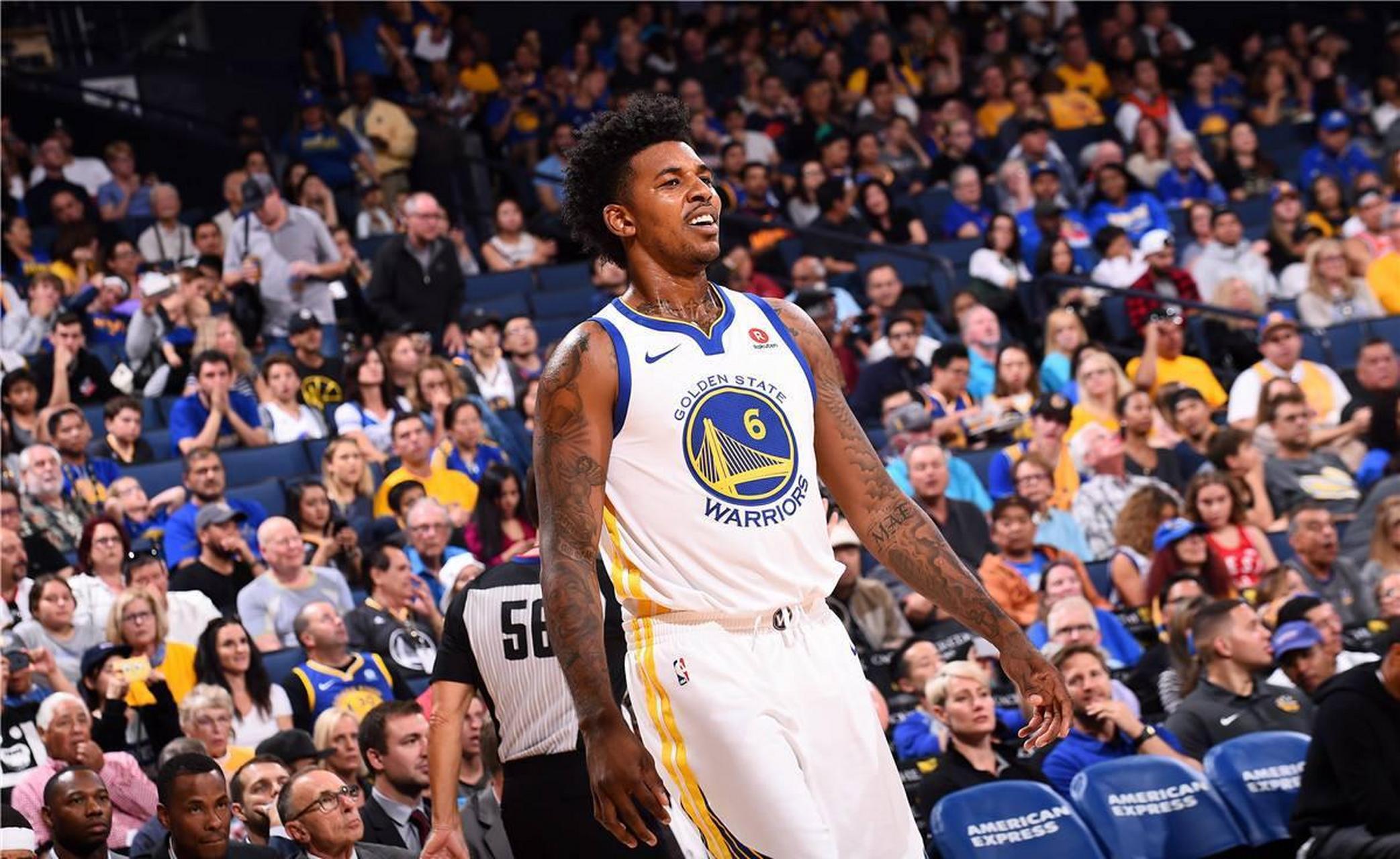 希勒：伊萨克真想走就赶紧卖了，纽卡的夏窗一团糟（希勒：伊萨克若铁心离队就尽快出售，纽卡今夏转会窗一塌糊涂）